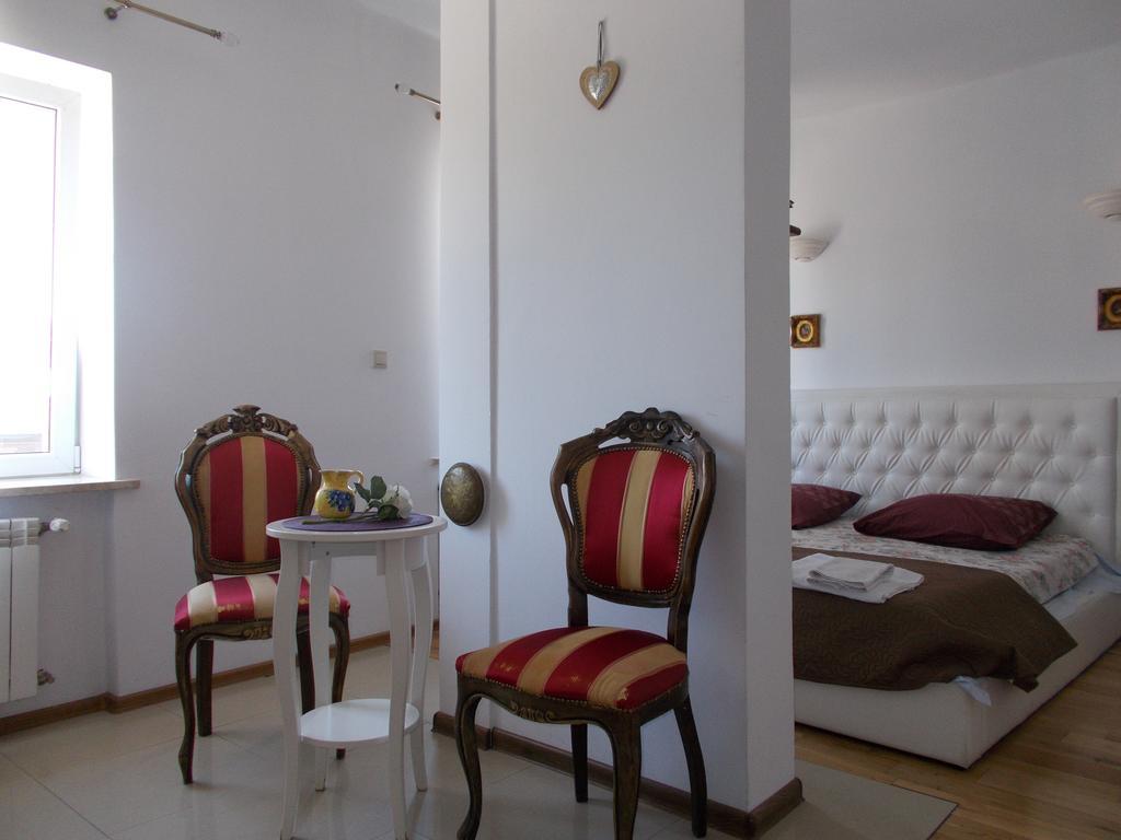 Bed and breakfast Bolimowianka Extérieur photo